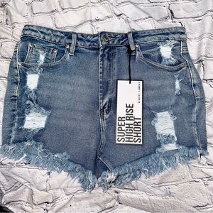Almost Famous Super‎ High Rise Distressed Denim Shorts | Size 13 | NWT
